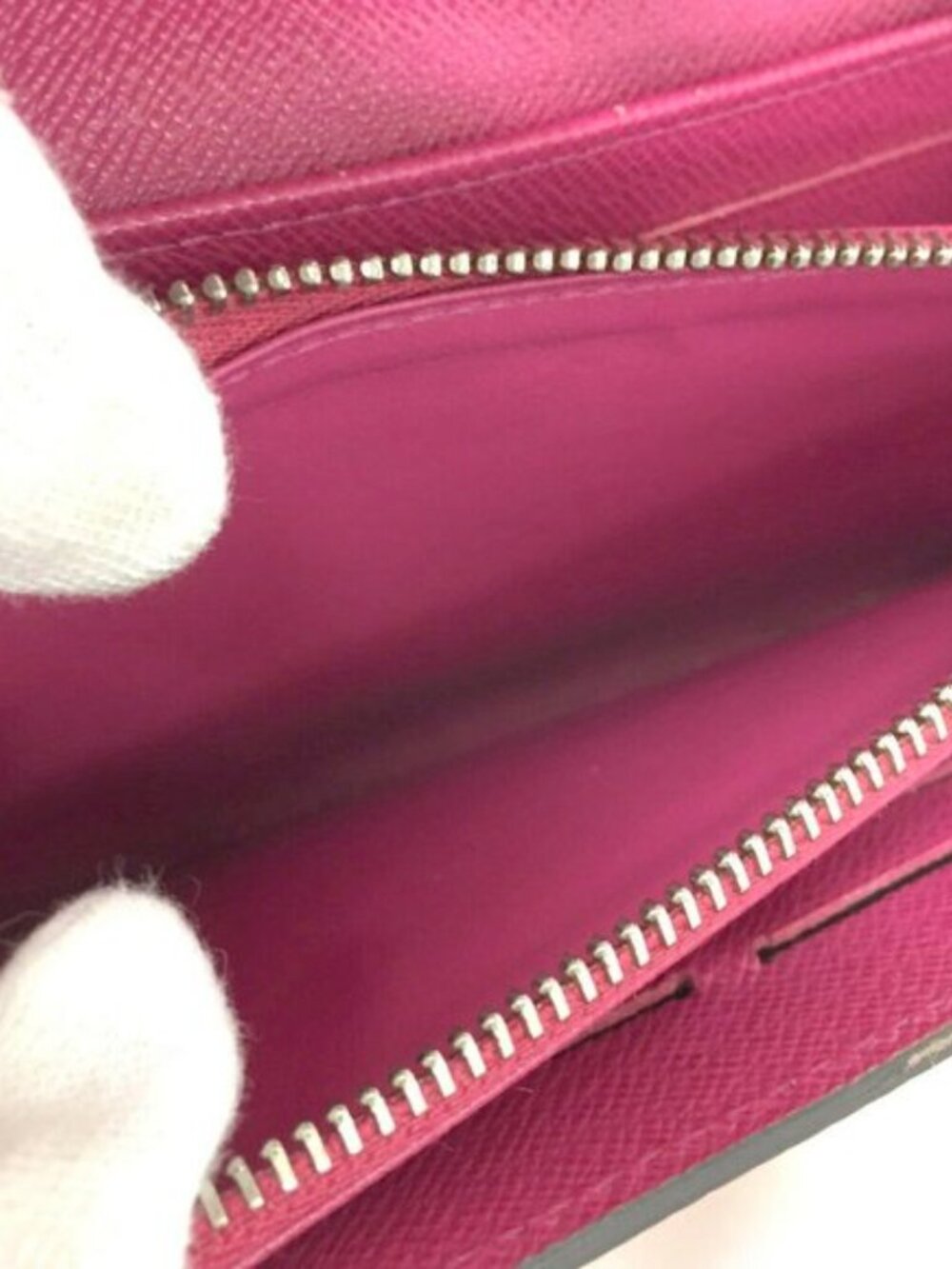 Louis Vuitton Epi Twist Pink Leather Long Bifold - Picture 5 of 10